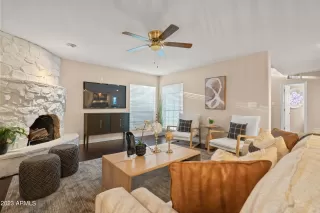 Photo #2: 6524879 Listing 