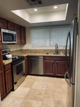 Photo #3: 6525164 Listing