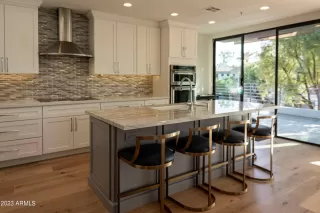 Photo #6: 6525324 Listing 