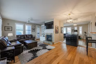 Photo #1: 6525472 Listing 