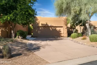 Photo #1: 6525607 Listing