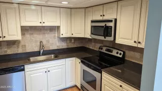 Photo #2: 6525612 Listing