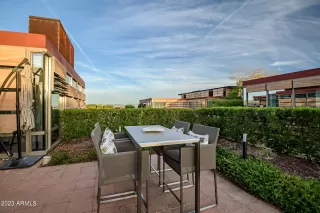 Photo #2: 6525706 Listing