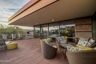 Photo #5: 6525706 Listing