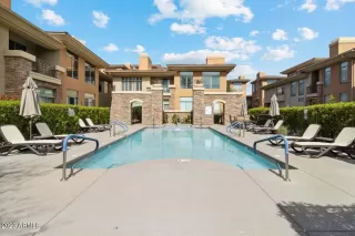 Photo #5: 6526204 Listing