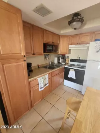 Photo #2: 6526274 Listing