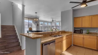 Photo #5: 6526436 Listing