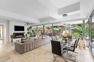 Photo #2: 6526590 Listing 