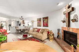 Photo #2: 6526624 Listing