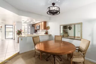Photo #3: 6526624 Listing