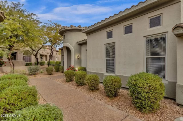 MLS: 6526669 Condo For Sale
