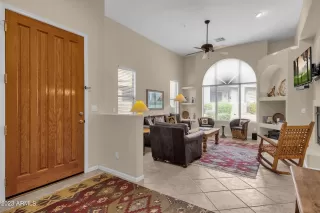 Photo #4: 6526669 Listing