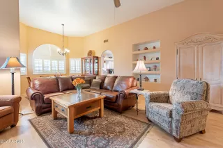 Photo #3: 6526791 Listing