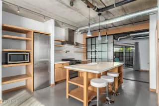 Photo #4: 6527144 Listing