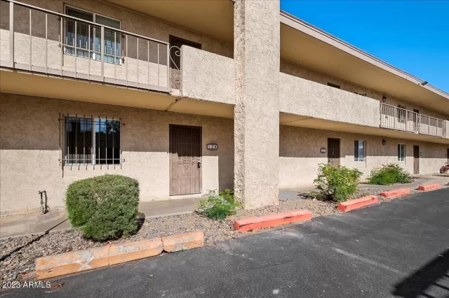 MLS: 6527233 Condo For Sale