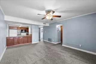 Photo #4: 6527233 Listing