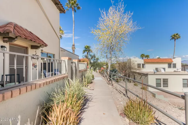 MLS: 6527370 Condo For Sale
