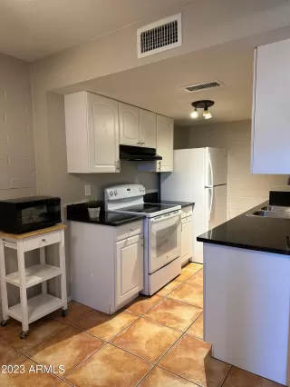 Photo #1: 6527429 Listing