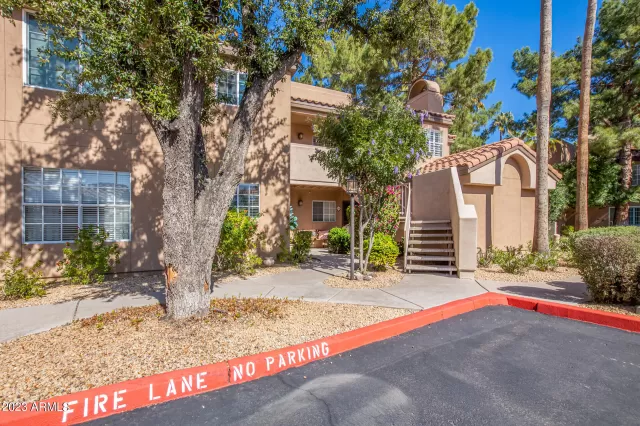 MLS: 6527477 Condo For Sale