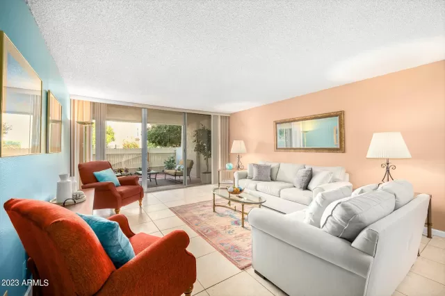 MLS: 6527564 Condo For Sale