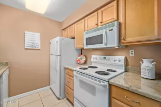 Photo #4: 6527564 Listing