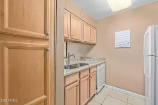 Photo #5: 6527564 Listing