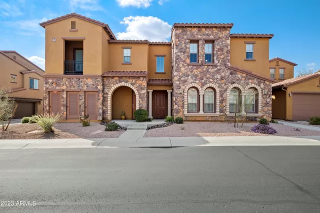 MLS: 6527686 Condo For Sale