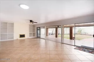 Photo #2: 6527999 Listing