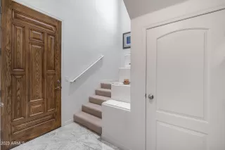 Photo #3: 6528020 Listing