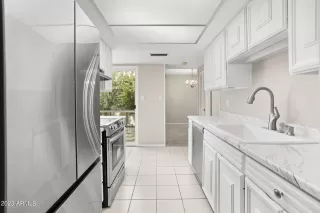 Photo #5: 6528065 Listing