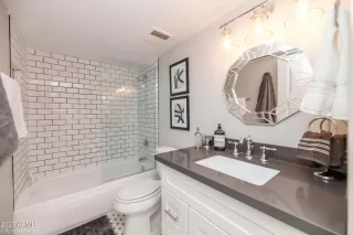 Photo #4: 6528173 Listing 