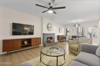 Photo #2: 6528186 Listing 