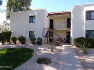 Photo #3: 6528209 Listing