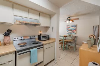 Photo #5: 6528239 Listing