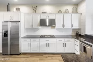 Photo #4: 6528515 Listing 