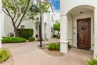 Photo #2: 6528519 Listing