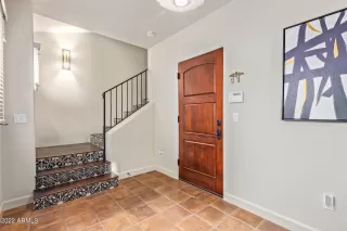 Photo #4: 6528519 Listing