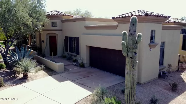 MLS: 6528640 Condo For Sale