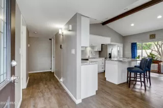 Photo #2: 6528747 Listing 