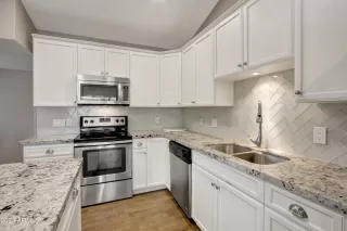 Photo #4: 6528747 Listing 