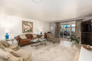 Photo #2: 6528759 Listing 