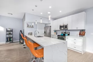 Photo #3: 6529183 Listing 