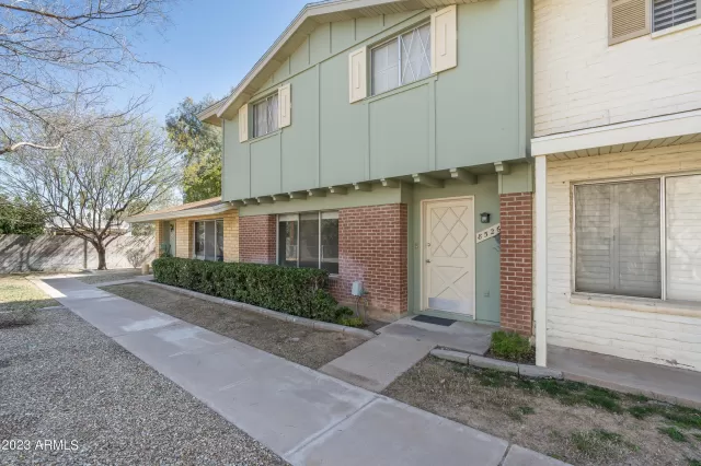 MLS: 6529264 Condo For Sale