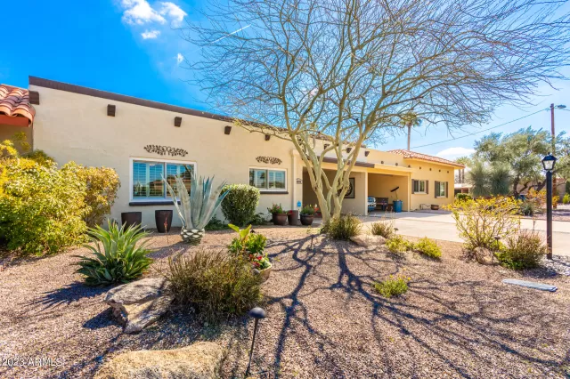 MLS: 6529499 Condo For Sale