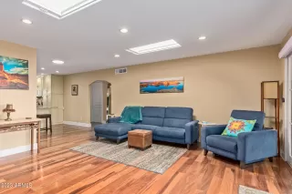 Photo #6: 6529499 Listing 