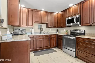 Photo #3: 6529640 Listing 