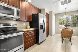 Photo #5: 6529640 Listing 