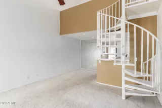 Photo #3: 6529695 Listing