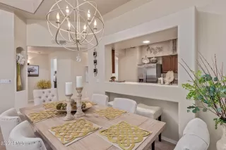 Photo #5: 6529790 Listing