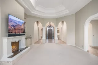 Photo #4: 6529889 Listing